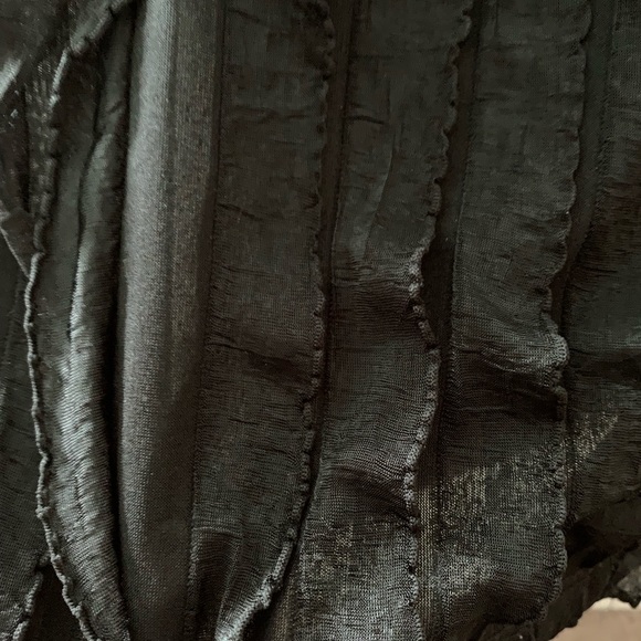 Black strapless top, size Large - Picture 2 of 5